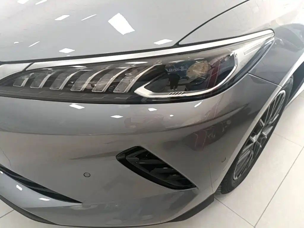 BYD Qin PLUS — фото 24