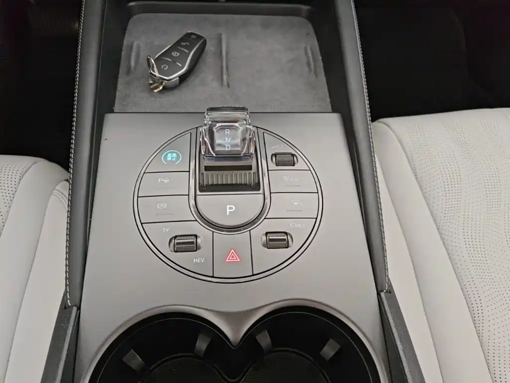 BYD Seal 06 — фото 14