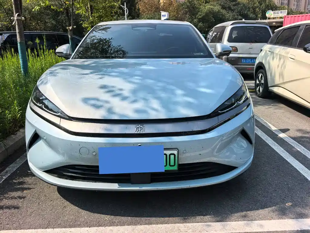 BYD Qin L — фото 2