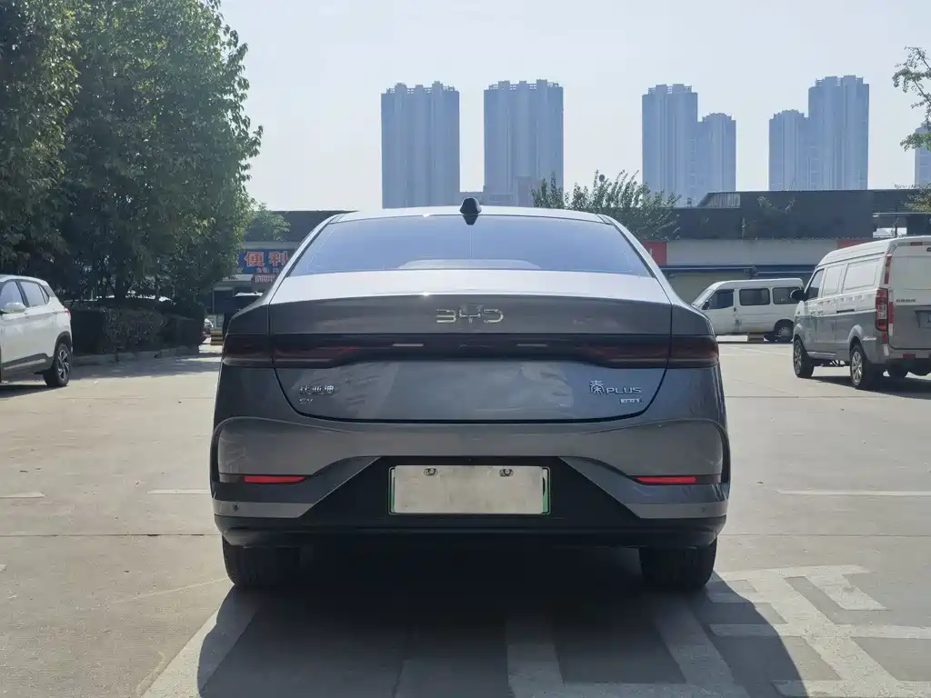 BYD Qin PLUS — фото 8