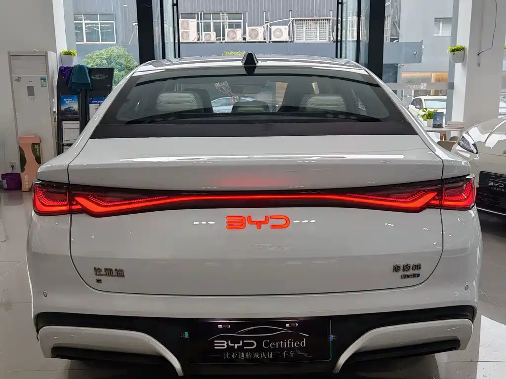 BYD Seal 06 — фото 4