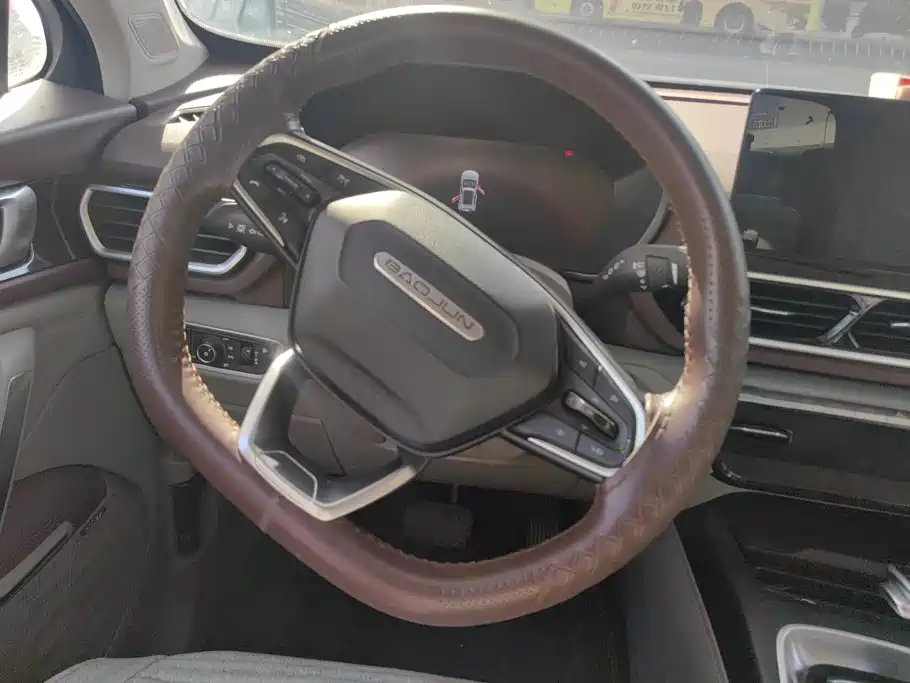 Baojun RS-5 — фото 15