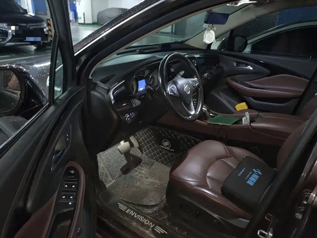 Buick Envision Plus — фото 14