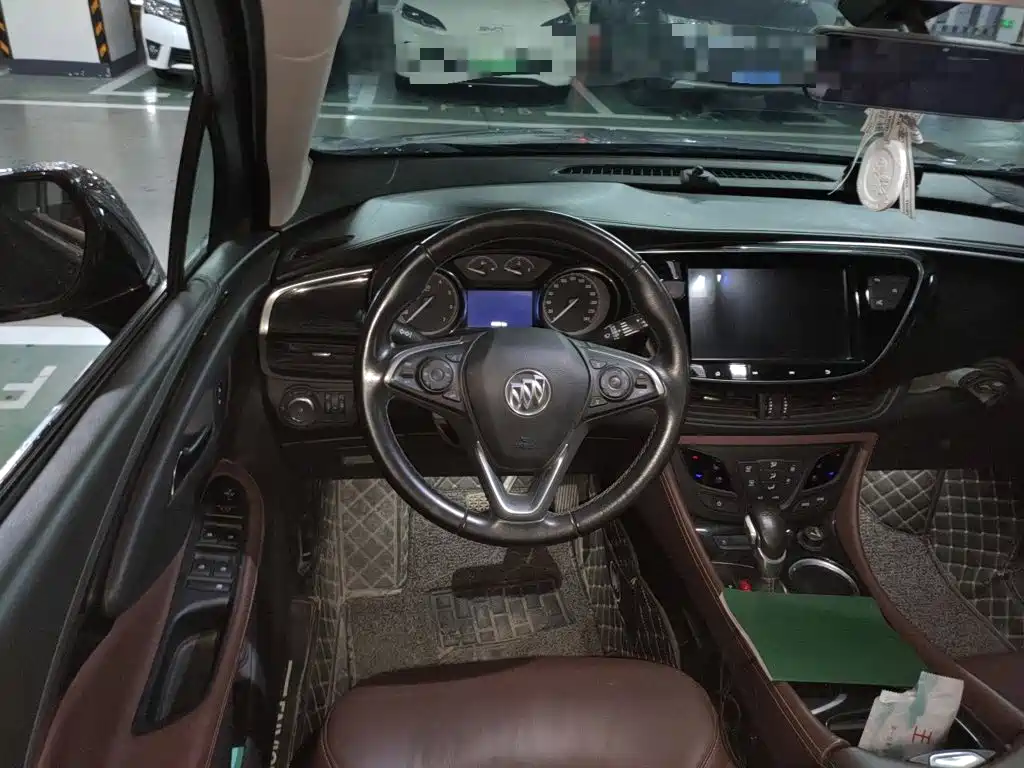 Buick Envision Plus — фото 3