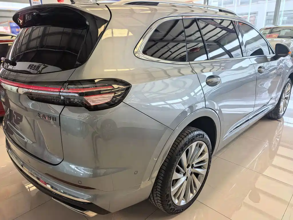Buick Envision Plus — фото 4