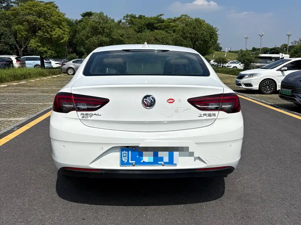 Buick Regal — фото 4