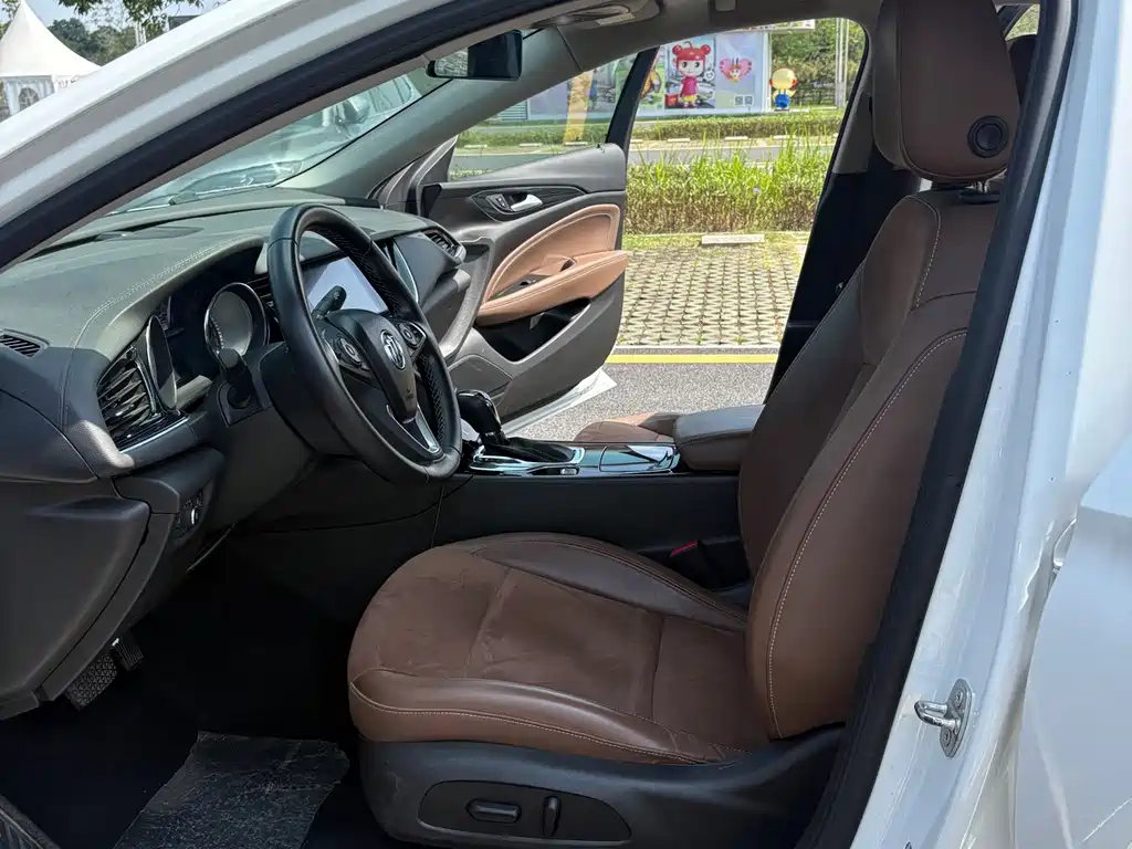 Buick Regal — фото 9
