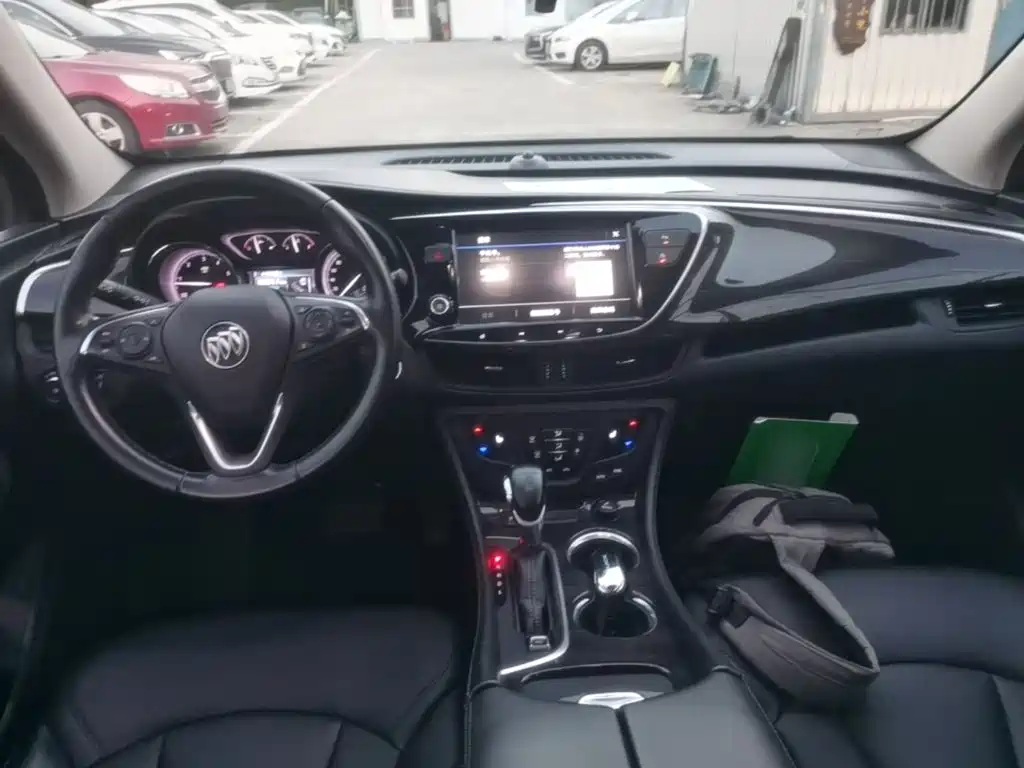 Buick Envision Plus — фото 10