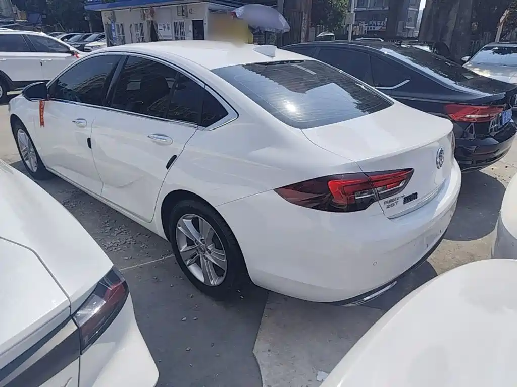 Buick Regal — фото 5