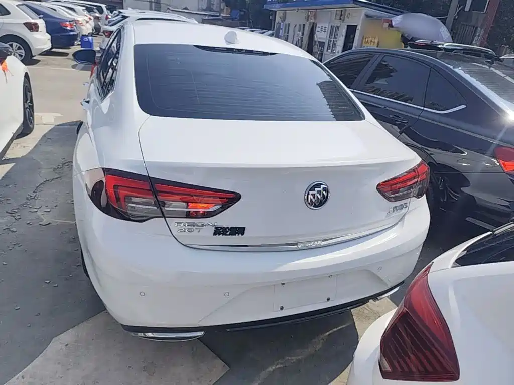 Buick Regal — фото 6