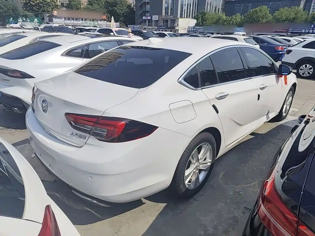 Buick Regal — фото 7