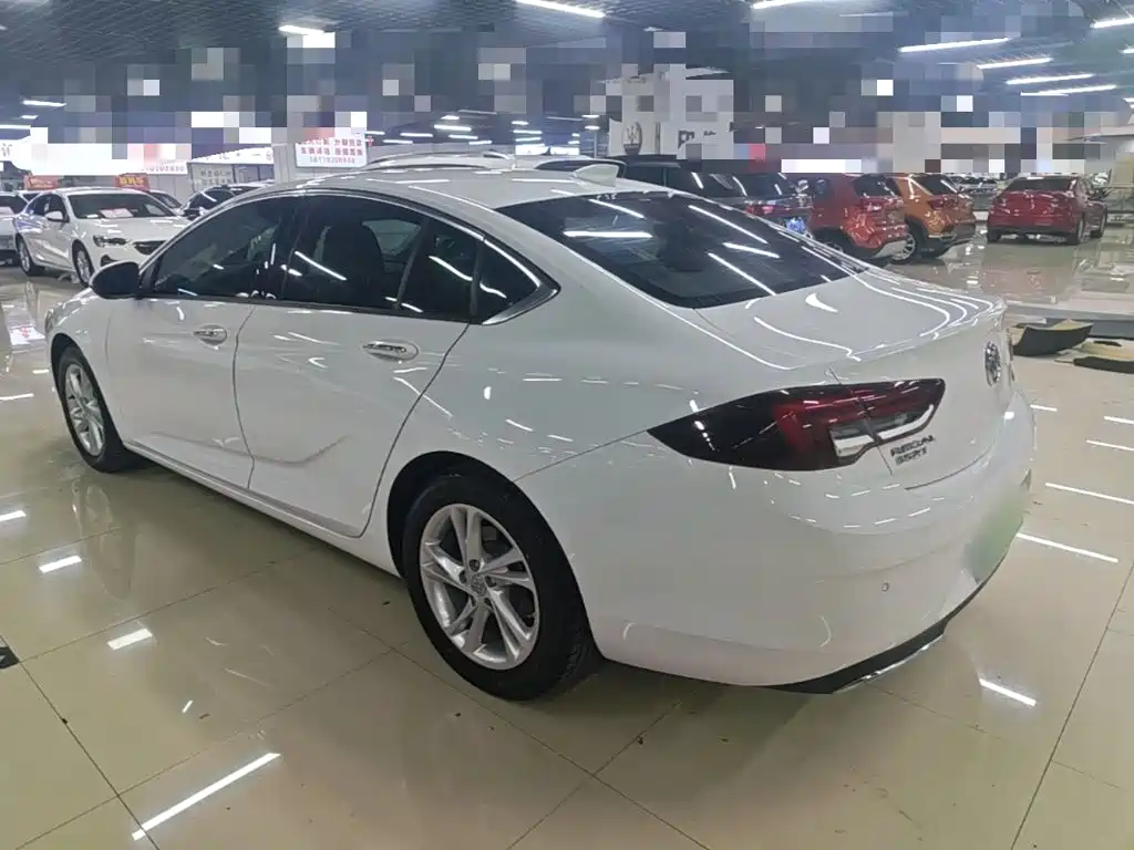 Buick Regal — фото 5