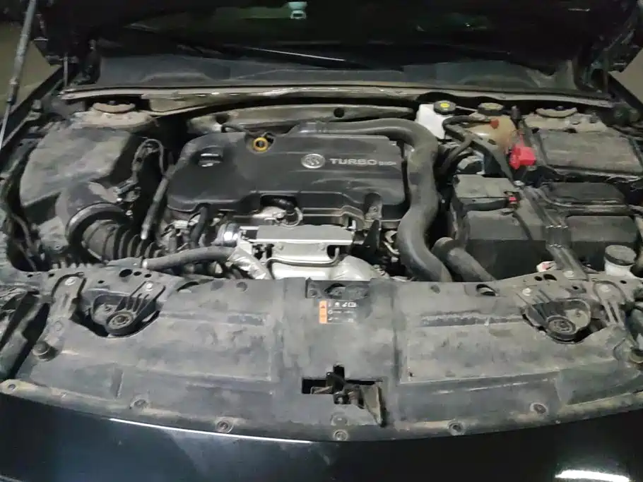 Buick Regal — фото 10