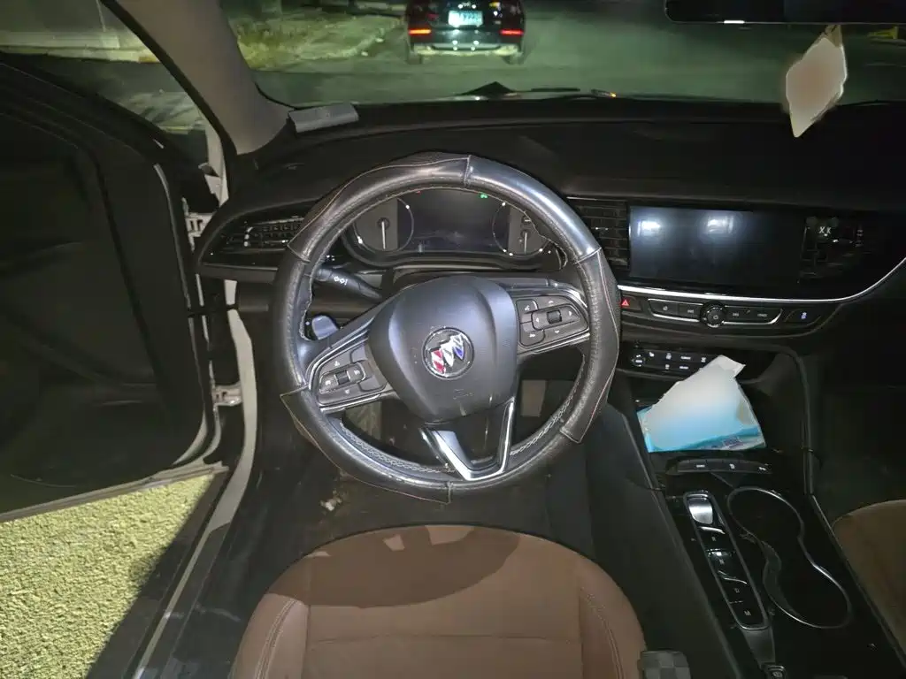 Buick Regal — фото 3