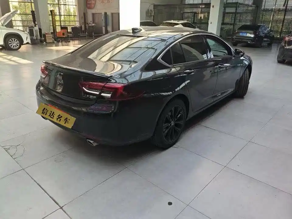 Buick Regal — фото 2