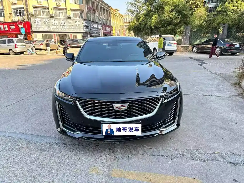 Cadillac CT5 — фото 2