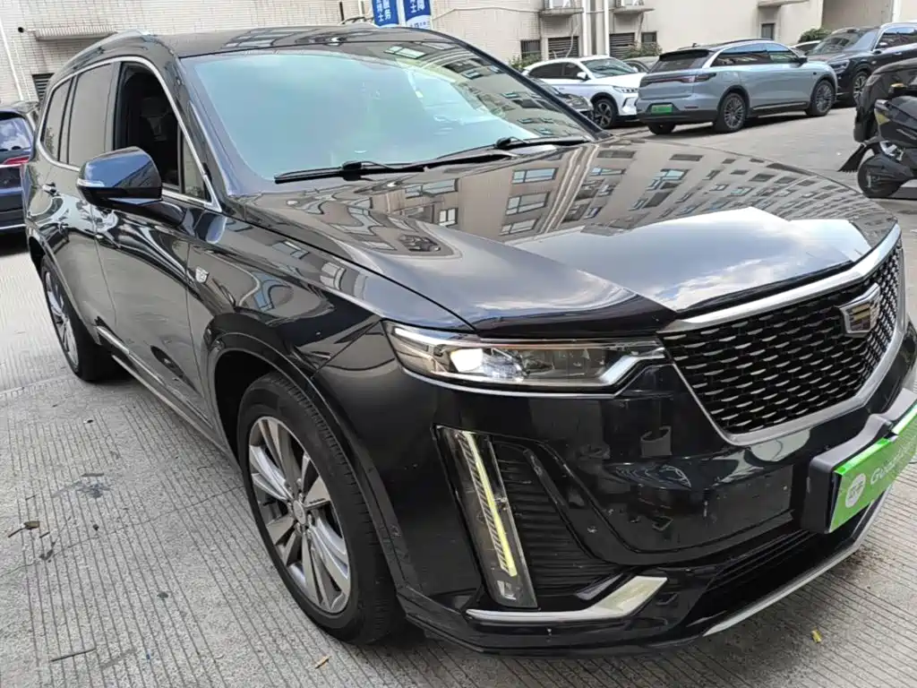 Cadillac XT6 — фото 4
