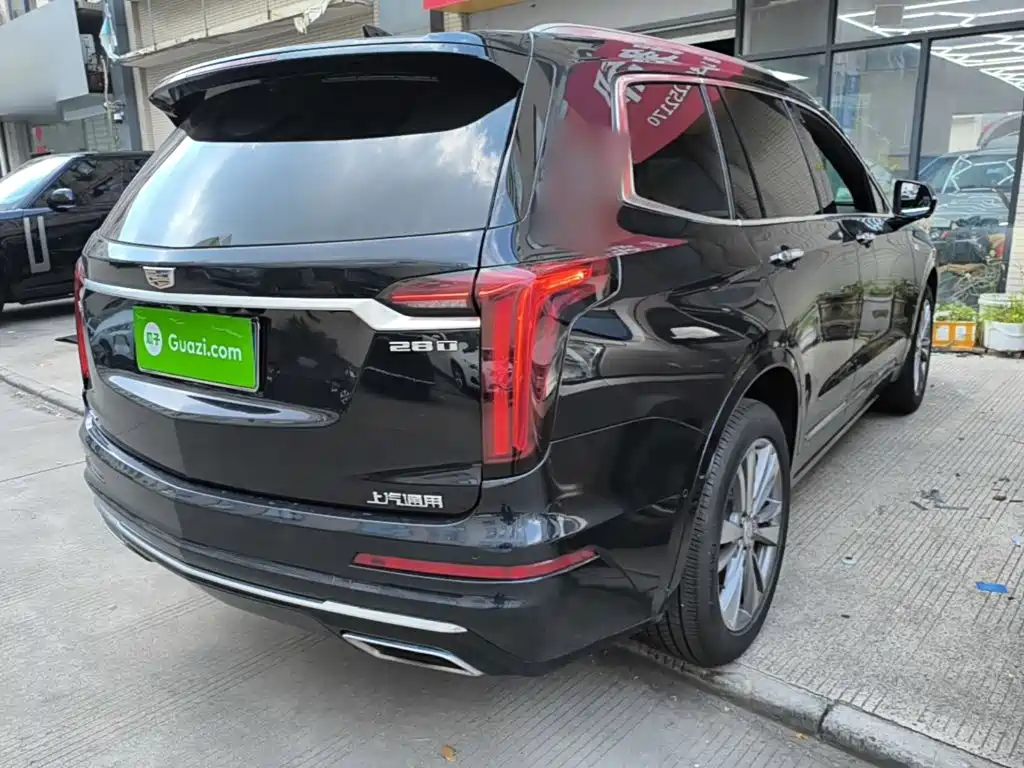 Cadillac XT6 — фото 7