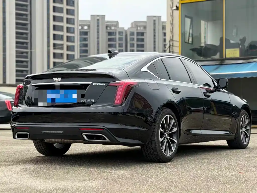 Cadillac CT5 — фото 6
