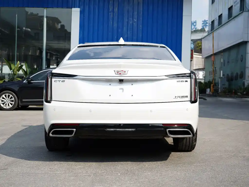 Cadillac CT6 — фото 3