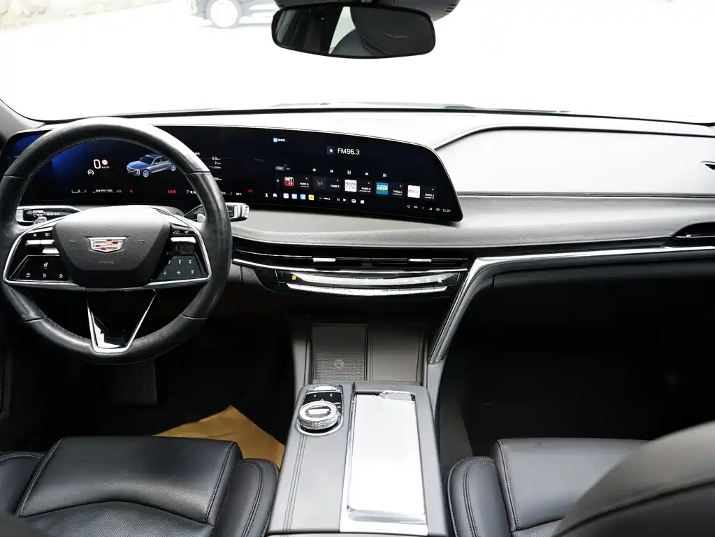Cadillac CT6 — фото 9