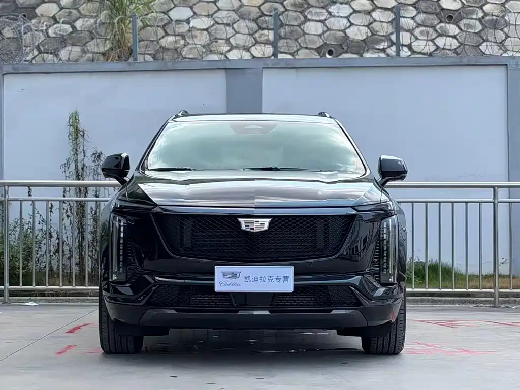 Cadillac XT5 — фото 2