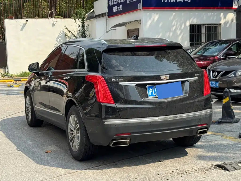 Cadillac XT5 — фото 3