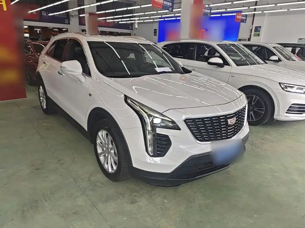 Cadillac XT4 — фото 4