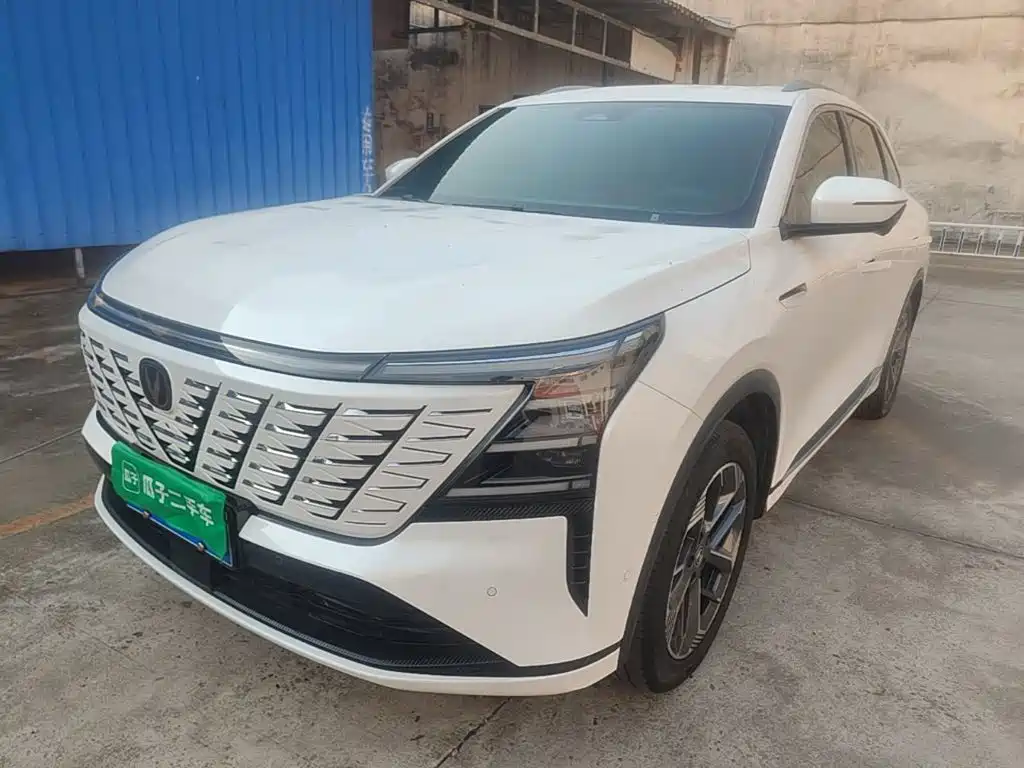 Changan CS75 PLUS — фото 2