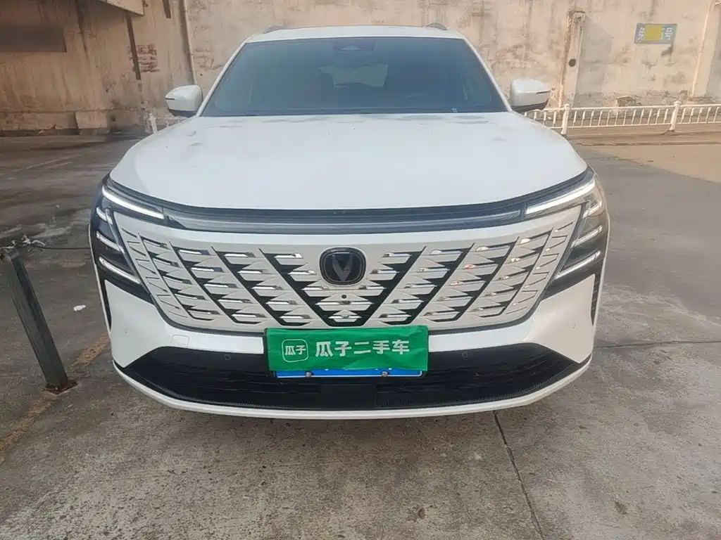 Changan CS75 PLUS — фото 3
