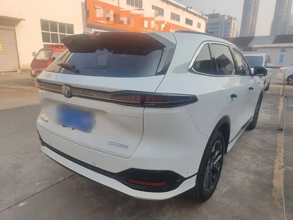 Changan CS75 PLUS — фото 7