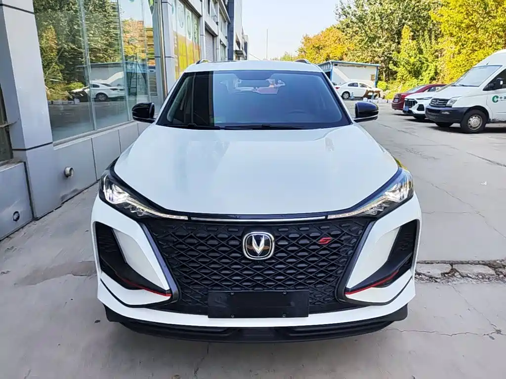 Changan CS75 PLUS — фото 3