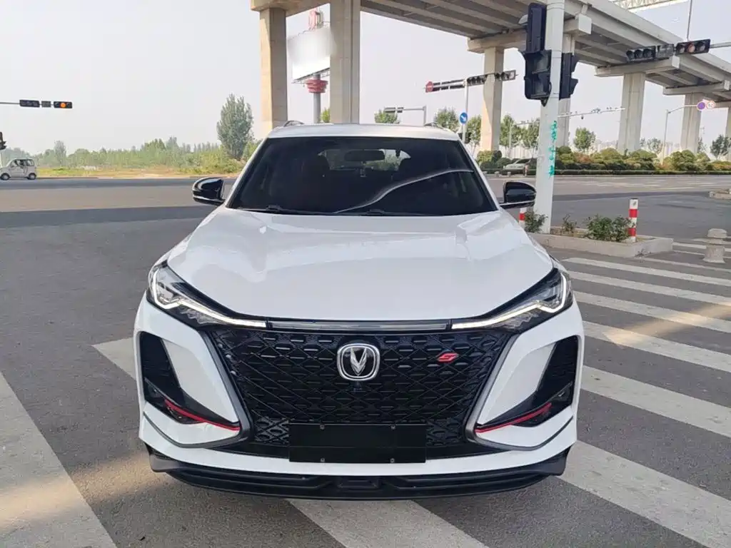 Changan CS75 PLUS — фото 3
