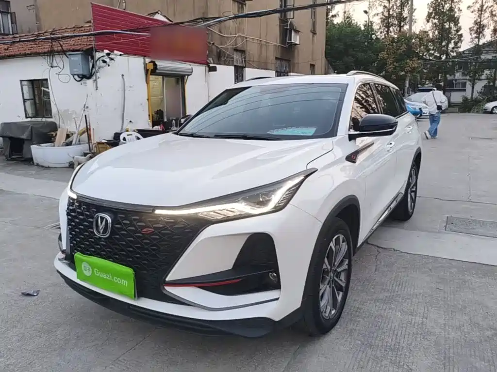 Changan CS75 PLUS — фото 2