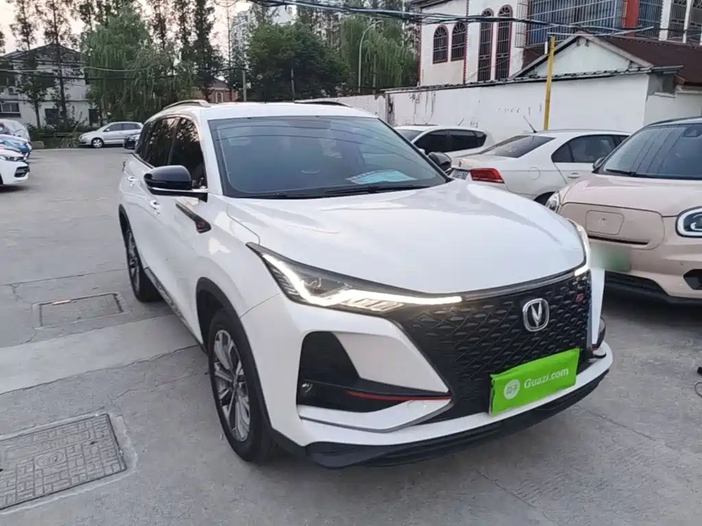 Changan CS75 PLUS — фото 4