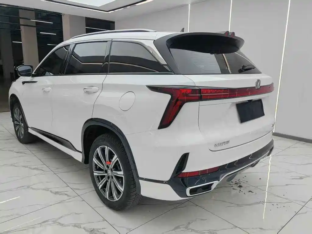 Changan CS75 PLUS — фото 6