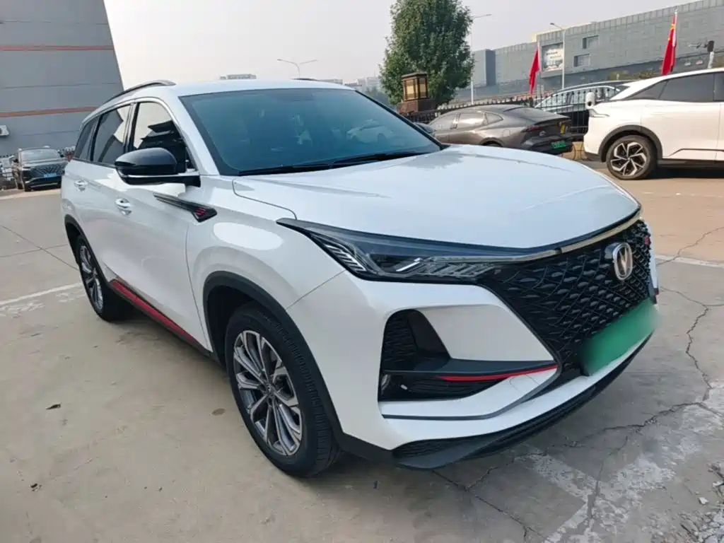 Changan CS75 PLUS — фото 4