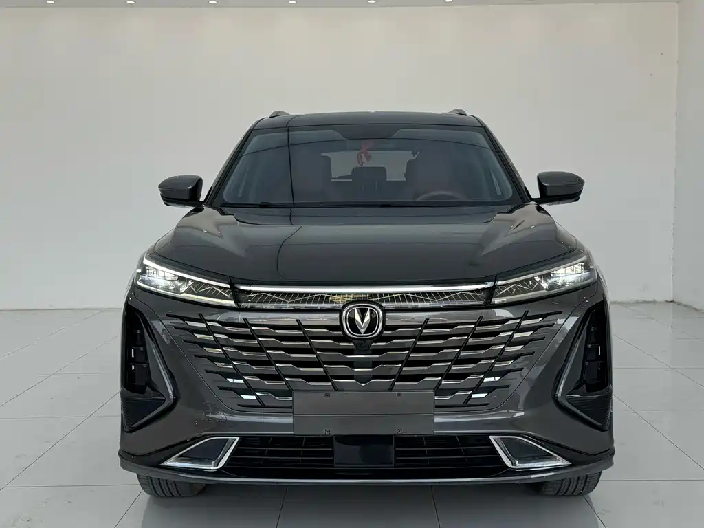 Changan CS75 PLUS — фото 2