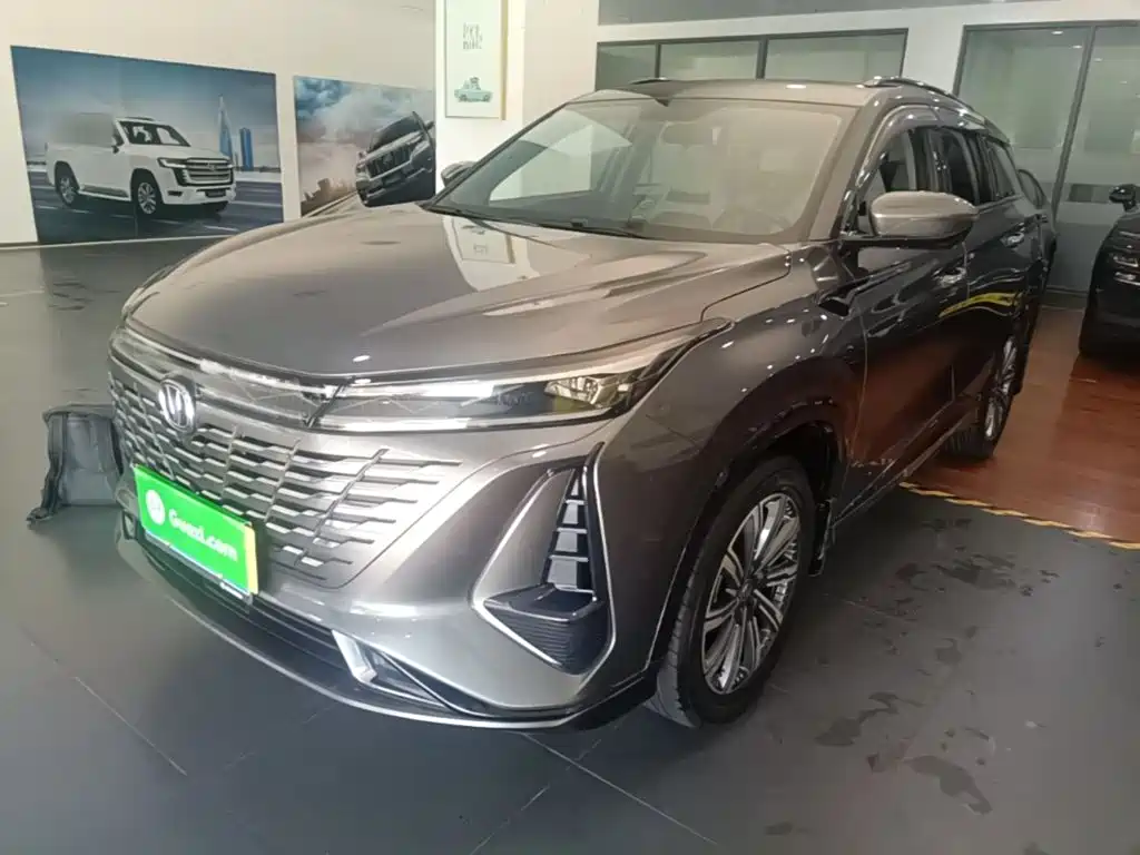 Changan CS75 PLUS — фото 2