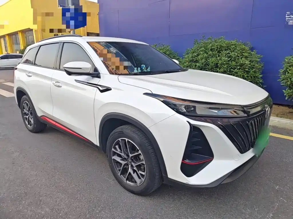 Changan CS75 PLUS — фото 4
