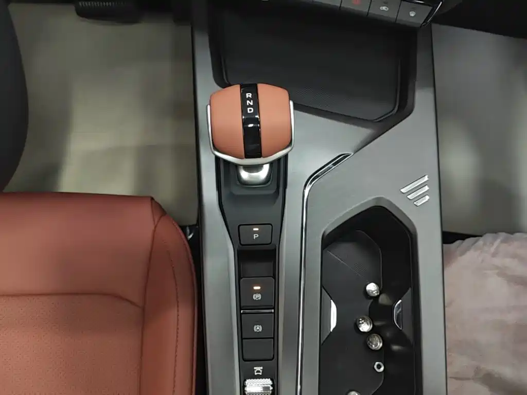 Changan X5 PLUS — фото 14