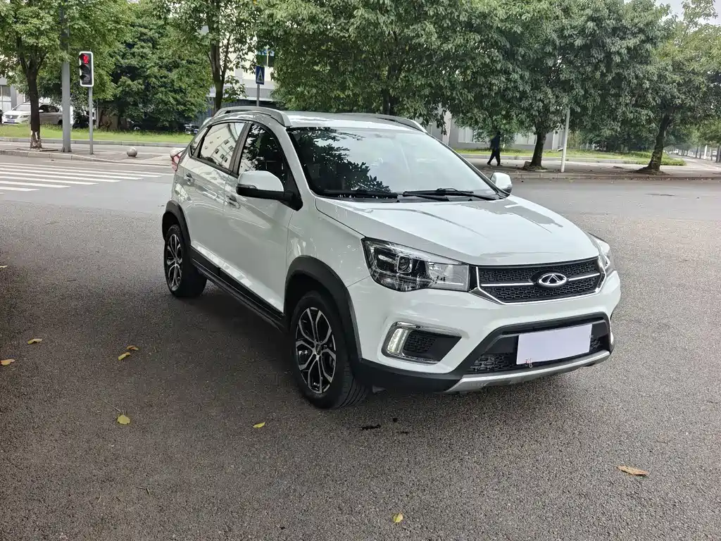 Chery Tiggo 3x — фото 3