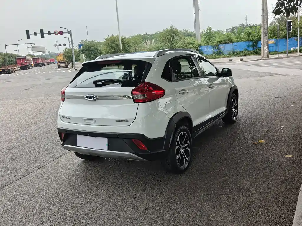 Chery Tiggo 3x — фото 4