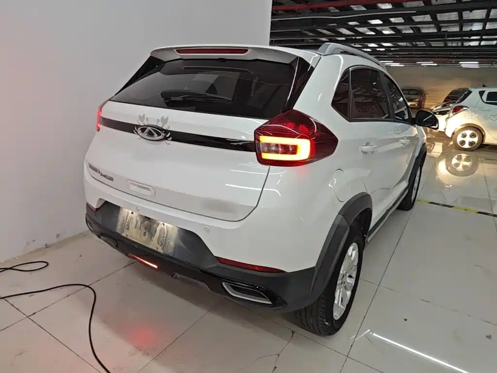 Chery Tiggo 3x — фото 7