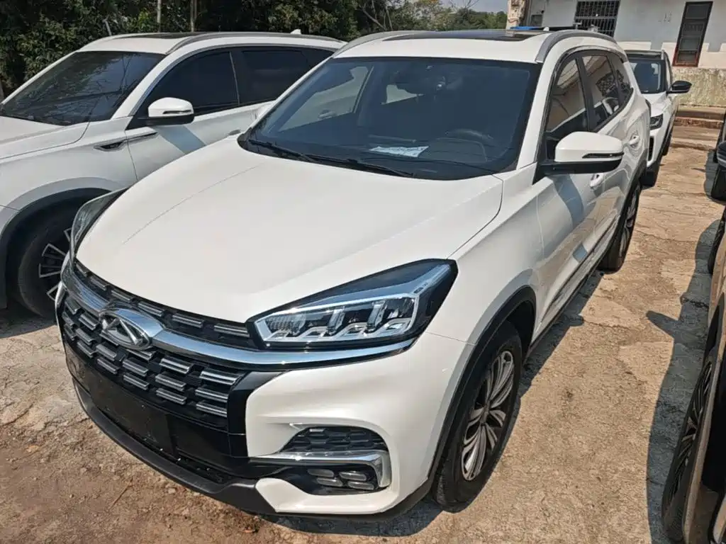 Chery Tiggo 8 — фото 2