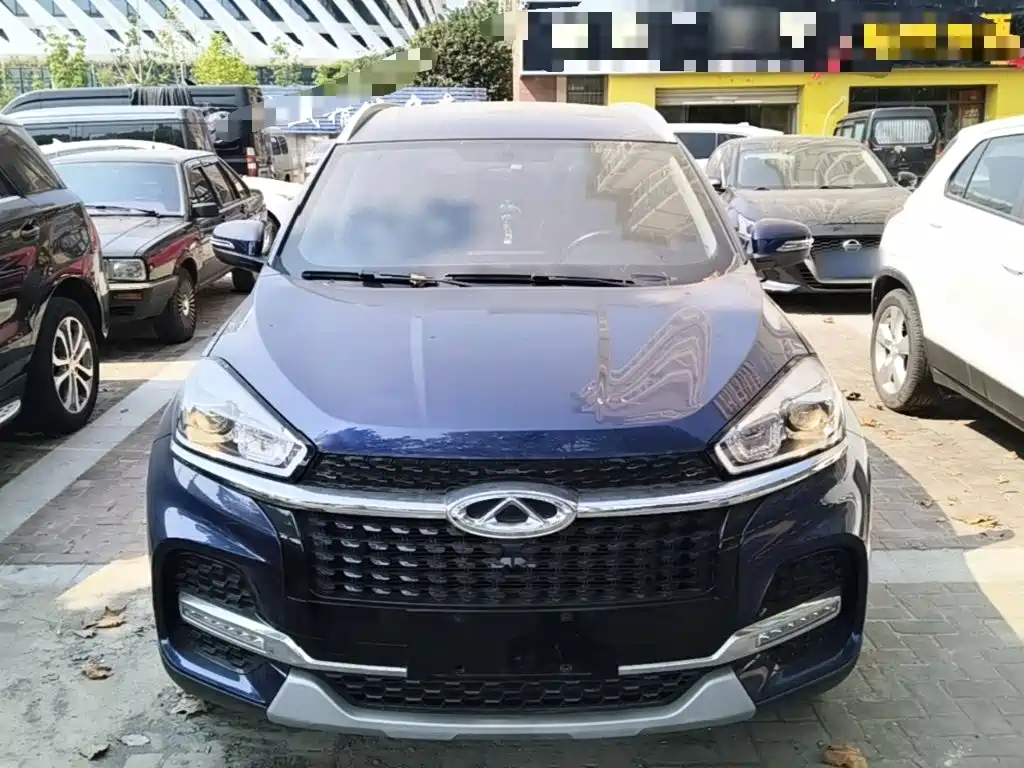 Chery Tiggo 8 — фото 3