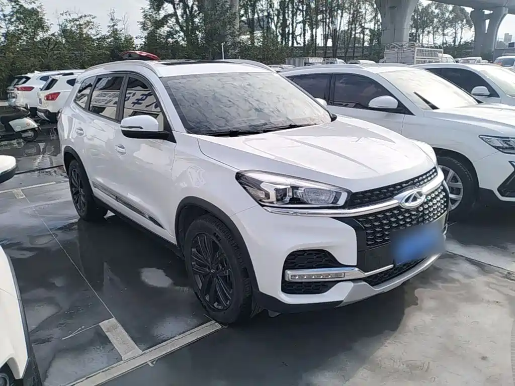 Chery Tiggo 8 — фото 4