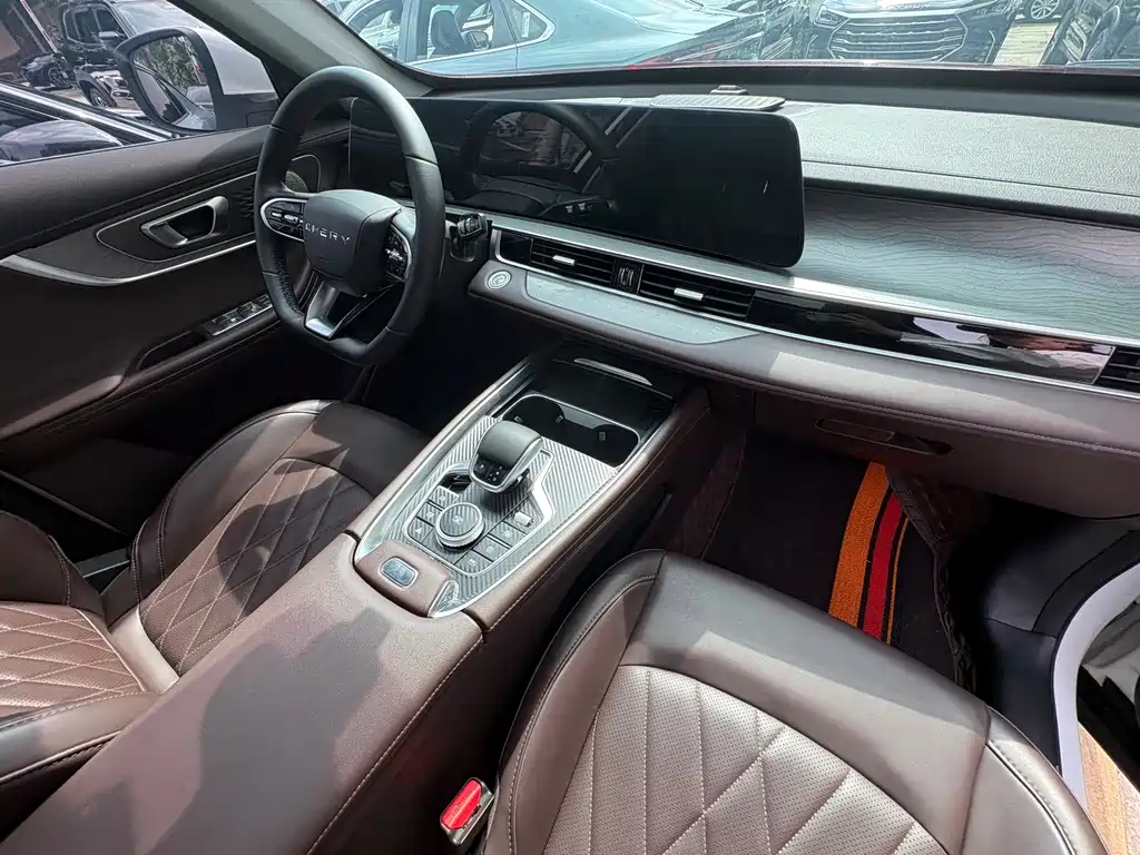 Chery Tiggo 8 PLUS — фото 10