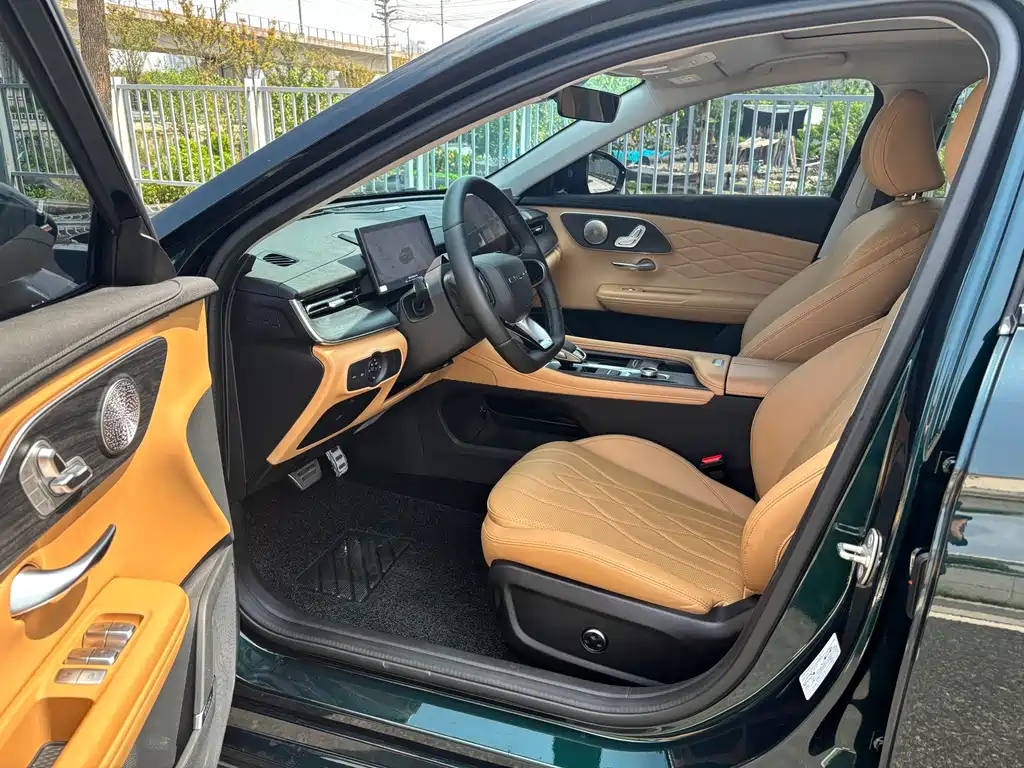 Chery Arrizo 8 PRO — фото 4