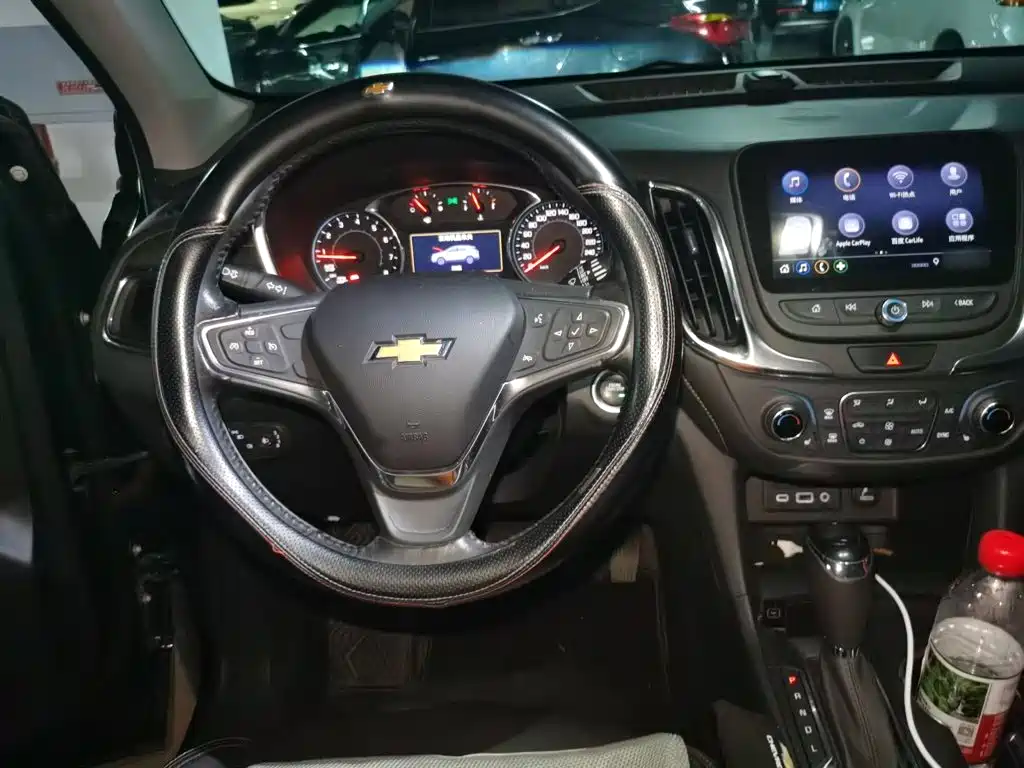 Chevrolet Equinox — фото 11